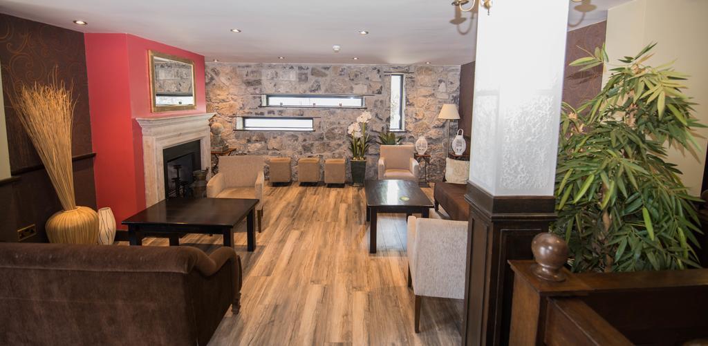 Burren Atlantic Hotel & Holiday Cottages Ballyvaughan Eksteriør bilde