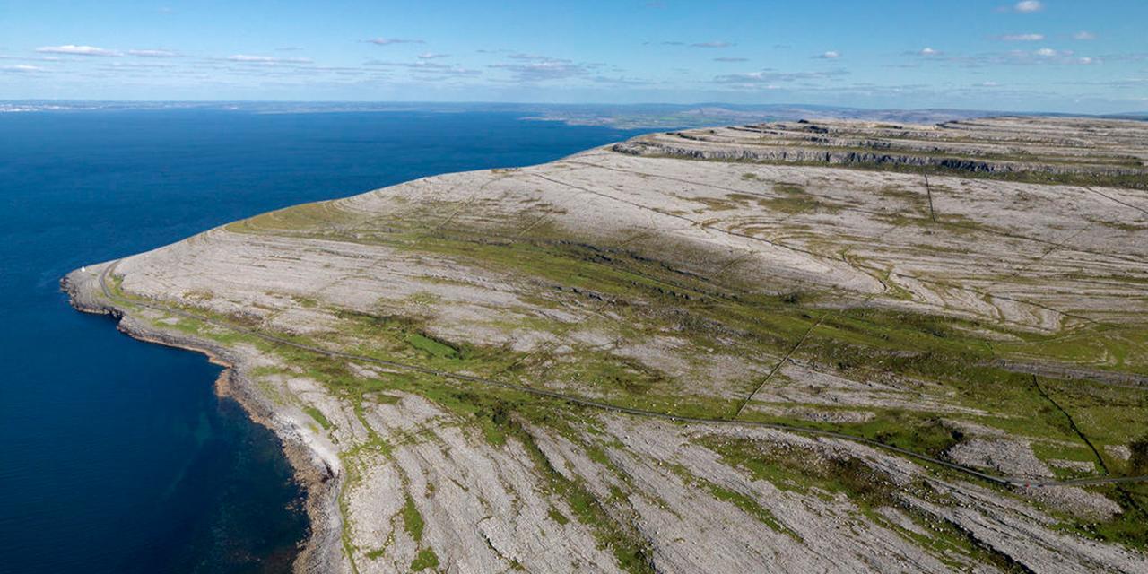 Burren Atlantic Hotel & Holiday Cottages Ballyvaughan Eksteriør bilde